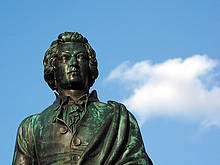 Mozart-Denkmal